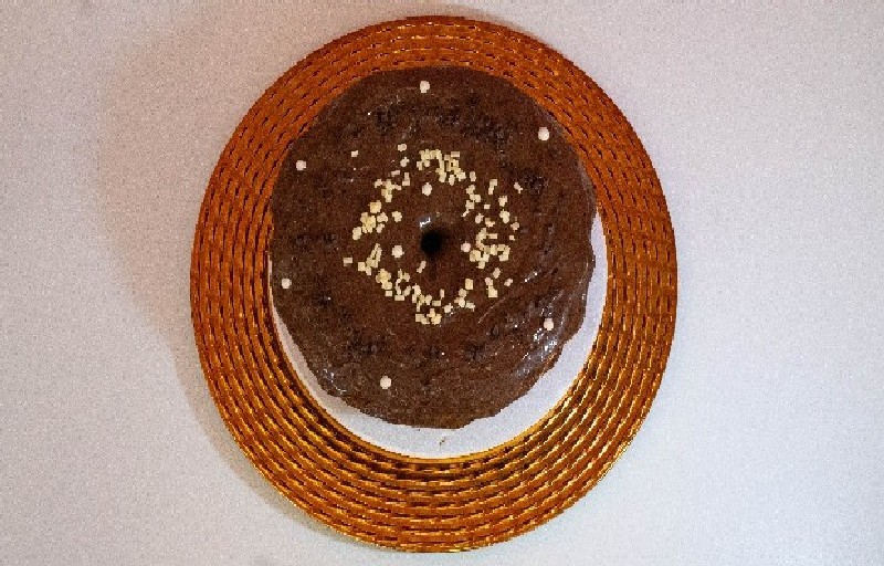 Bolo de Chocolate Confeitado Vila Maria - Bolo Simples Confeitado para Aniversário